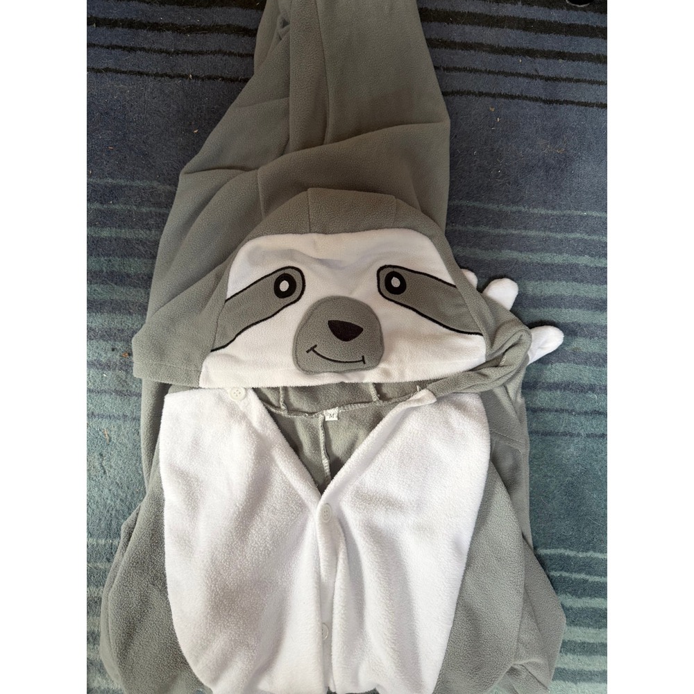 Unisex Adult Sloth Plush Pajamas Onesie Costume Size M Halloween Kigurumi